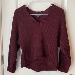 AEO American Eagle Outfitters Knit Cropped V-Neck Sweater